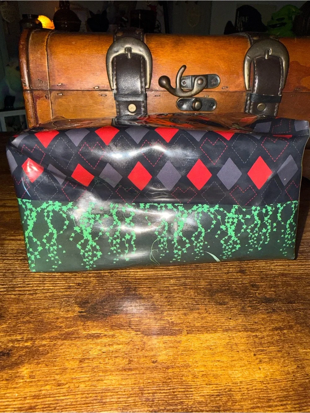 Revolution x DC Harley Quinn & Poison Ivy Cosmetic Bag Set - Black & Green NEW